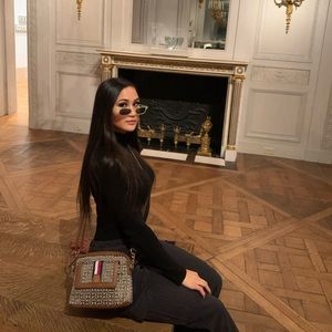 Meet your Posher, Nikki